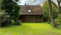 Wohnhaus/ Garten hinterm Haus